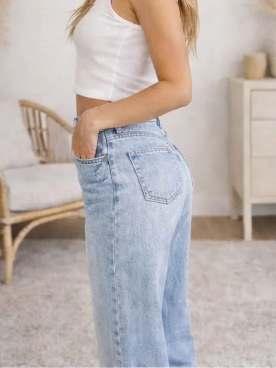 Zara Light Wash Straight Leg Jeans Size 6 High Rise Vintage Style - Picture 5 of 5